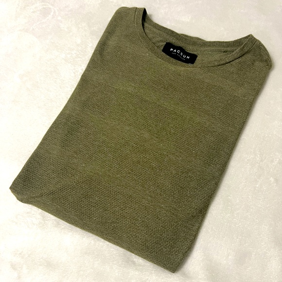 Men green longer fit t-shirt by Pacsun size Small - Picture 1 of 5